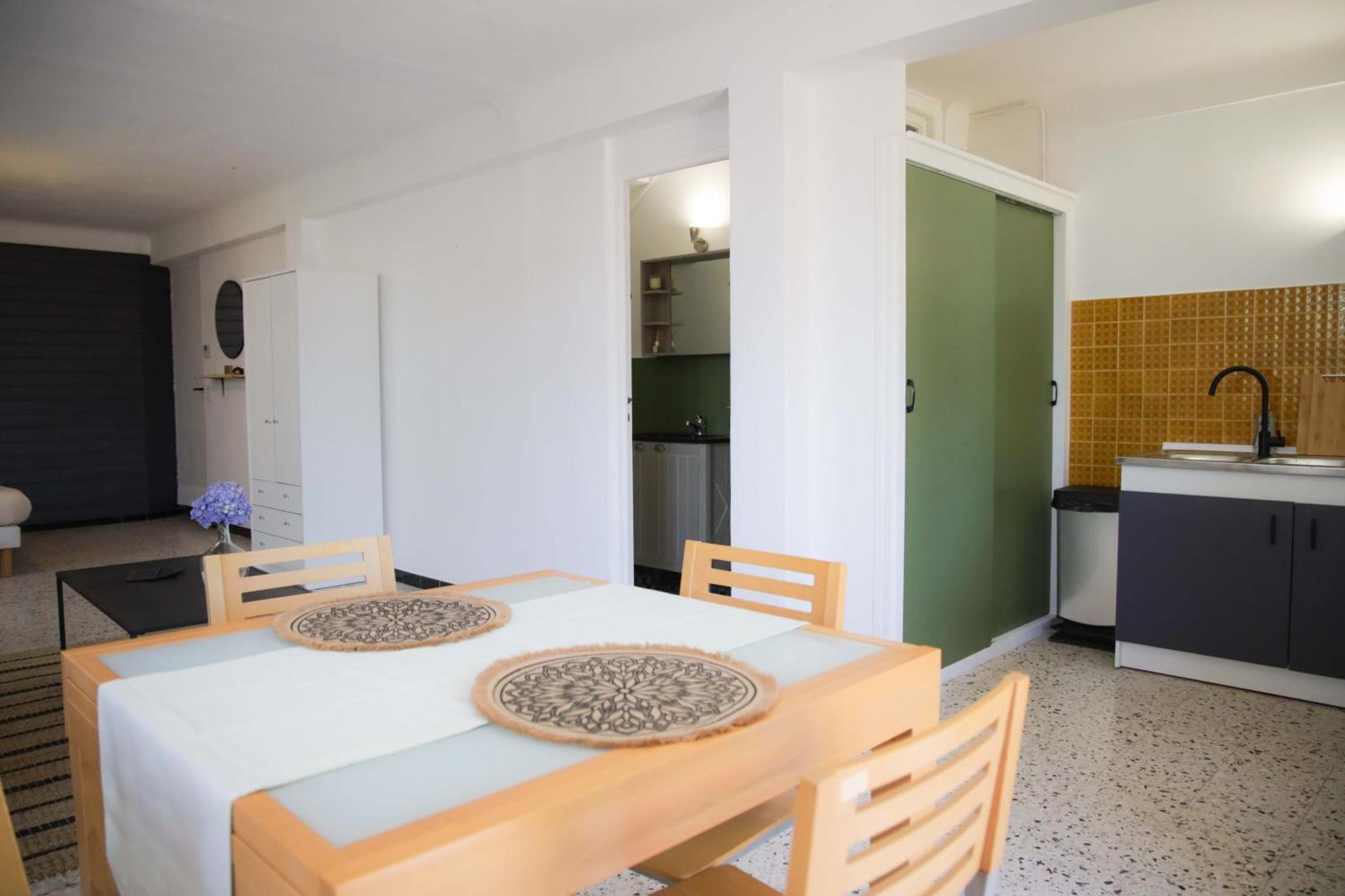 El Sola Spacieux Studio Avec Acces Jardin Et Piscine Corneilla-de-Conflent Esterno foto